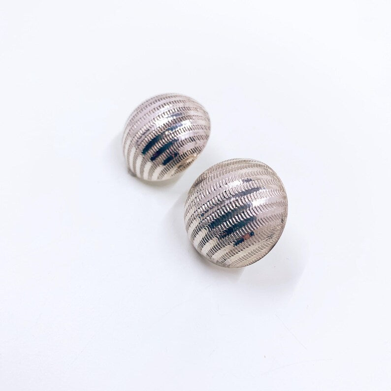 Estate Sterling Silver Unoaerre Textured Dome Stud Earrings