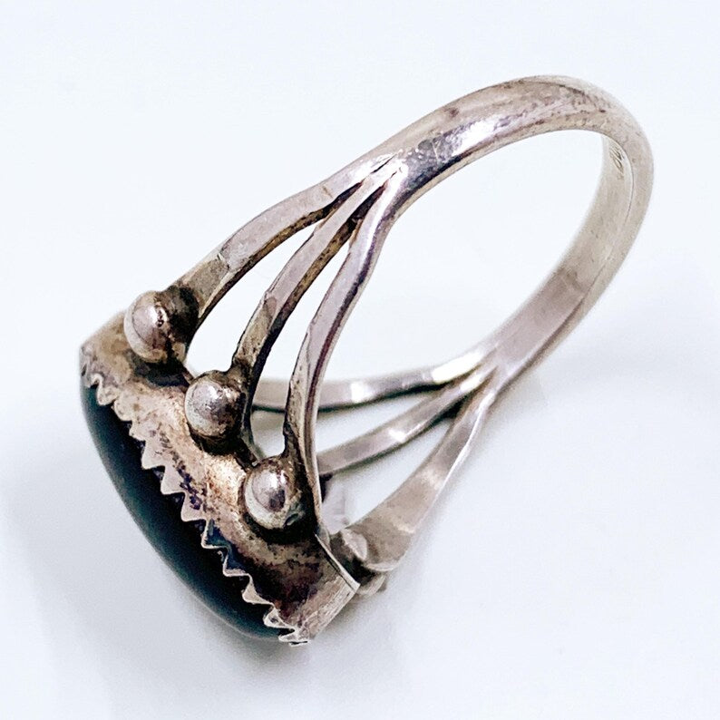 Vintage Sterling Southwest Onyx Ring, Size 6 3/4 Ring