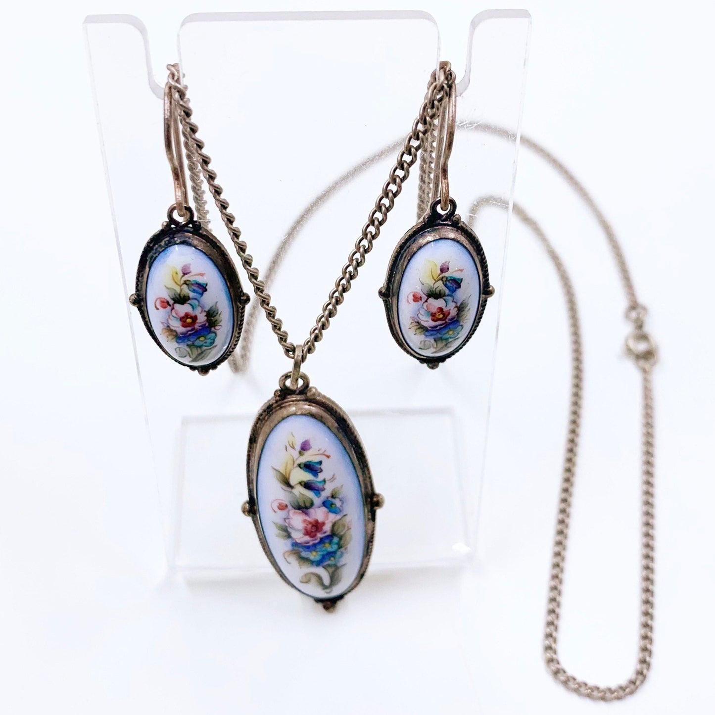 Vintage Russian Rostov Finift Hand Painted Porcelain Earrings Pendant Set