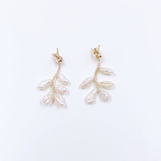 Vintage 14K Gold Pearl Branch Earrings | Delicate Baroque White Pearl Studs