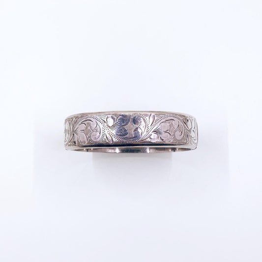 Vintage 1970's English Floral Engraved Hinged Bracelet