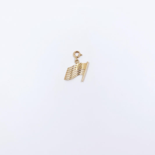 Vintage 14K American Flag Pendant, Patriotic Charm Jewelry