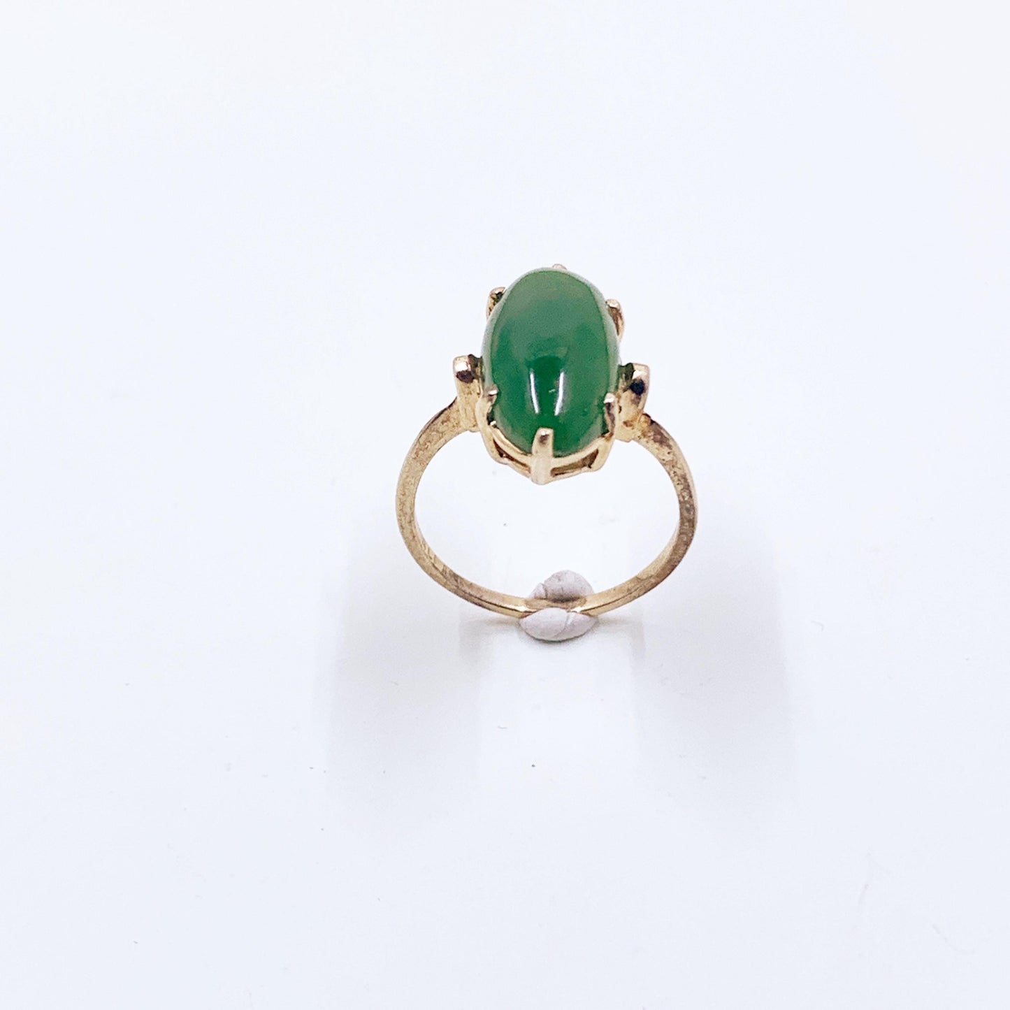 Estate 10K Jade Navette Ring, Size 5 1/4 Ring