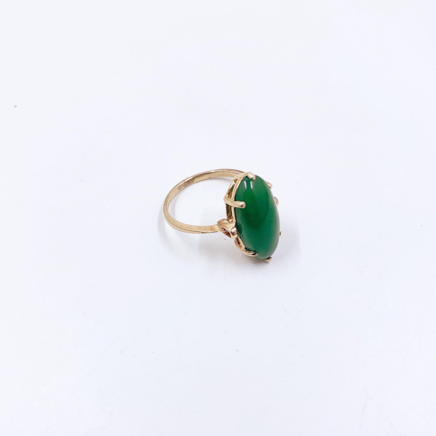 Estate 10K Jade Navette Ring, Size 5 1/4 Ring