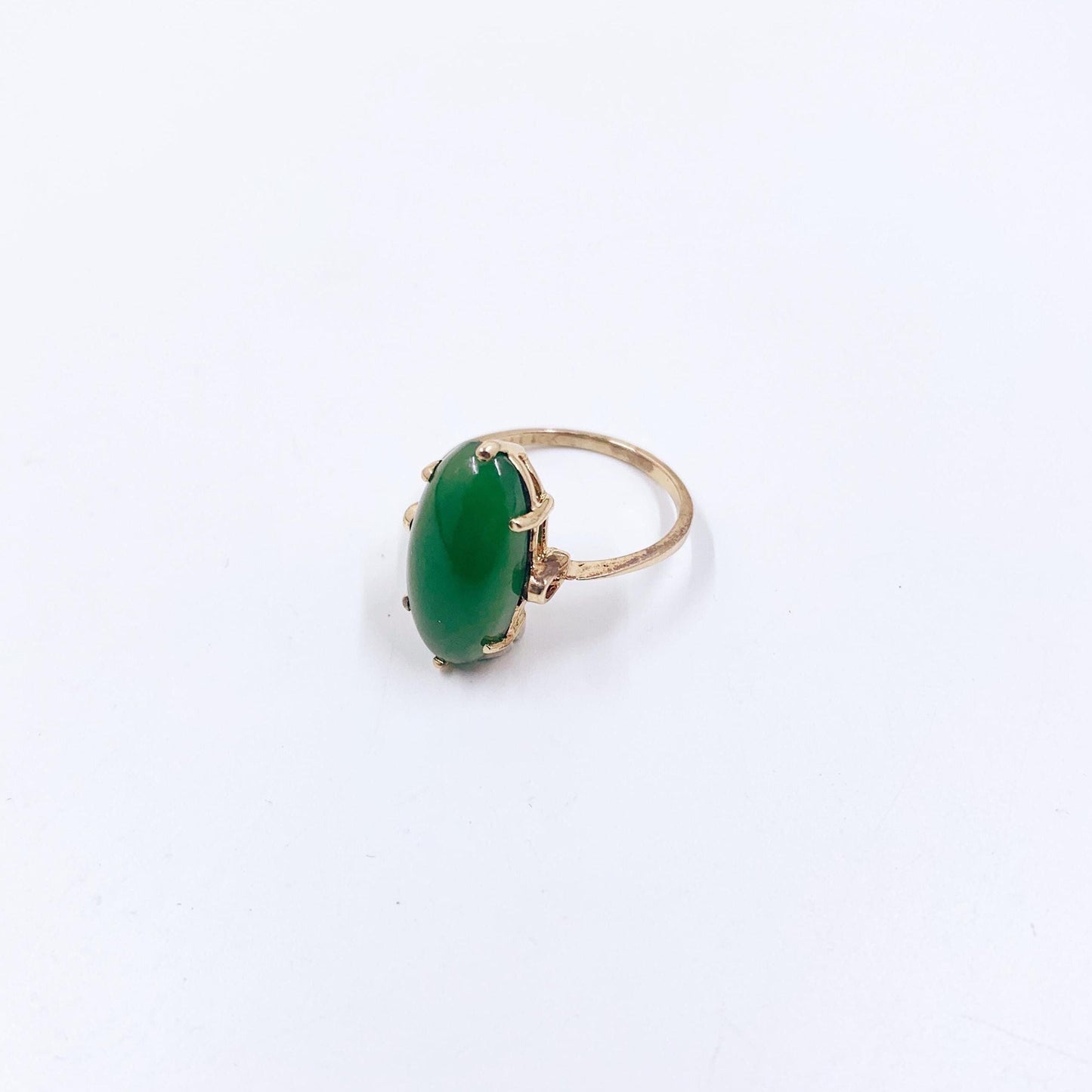 Estate 10K Jade Navette Ring, Size 5 1/4 Ring