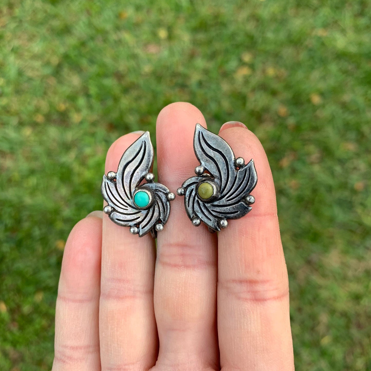 Vintage Silver Turquoise Screw Back Earrings | Mexican Silver | TAXCO Screw Back Earrings