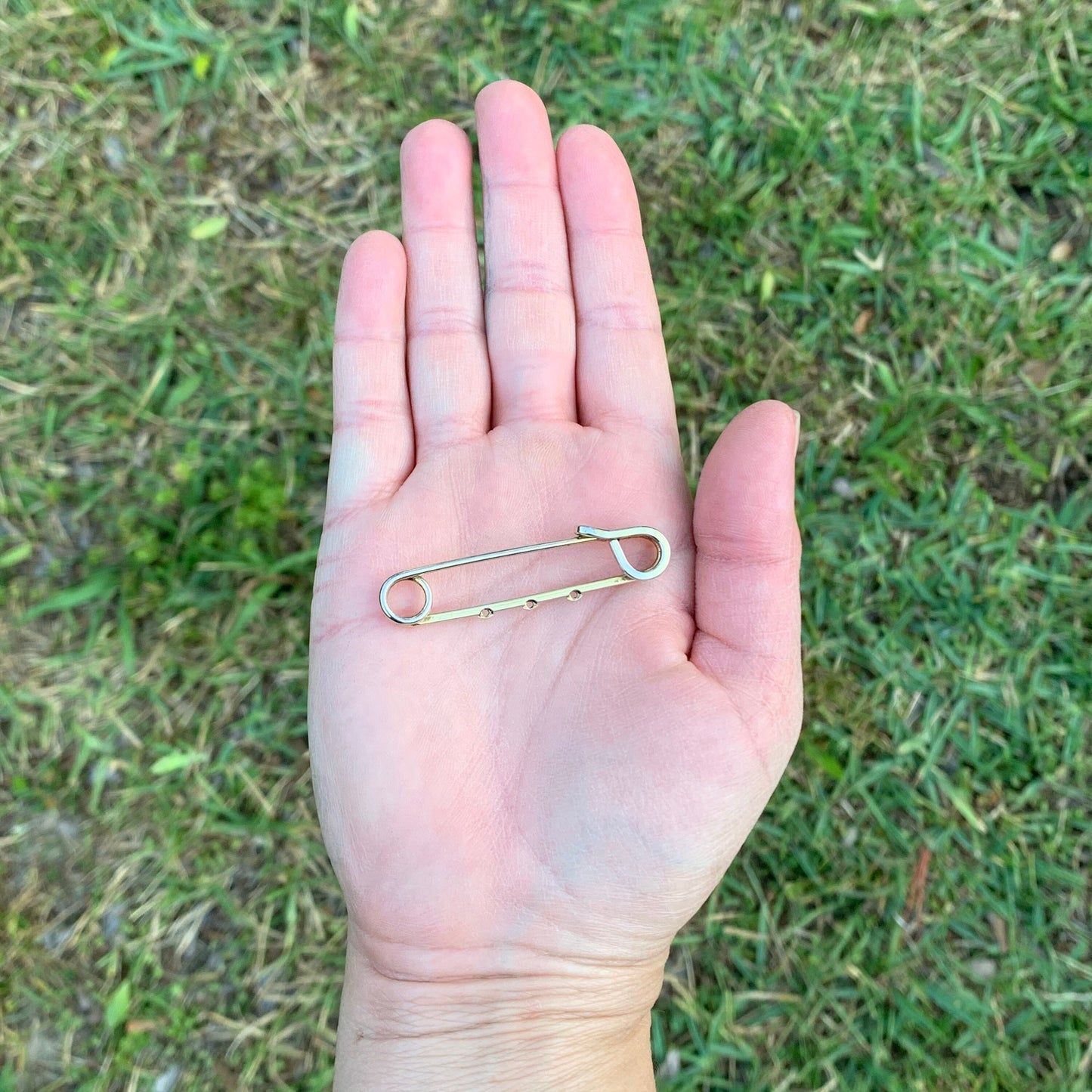 Vintage Safety Pin Charm Holder | Gold Tone Safety Pin Brooch