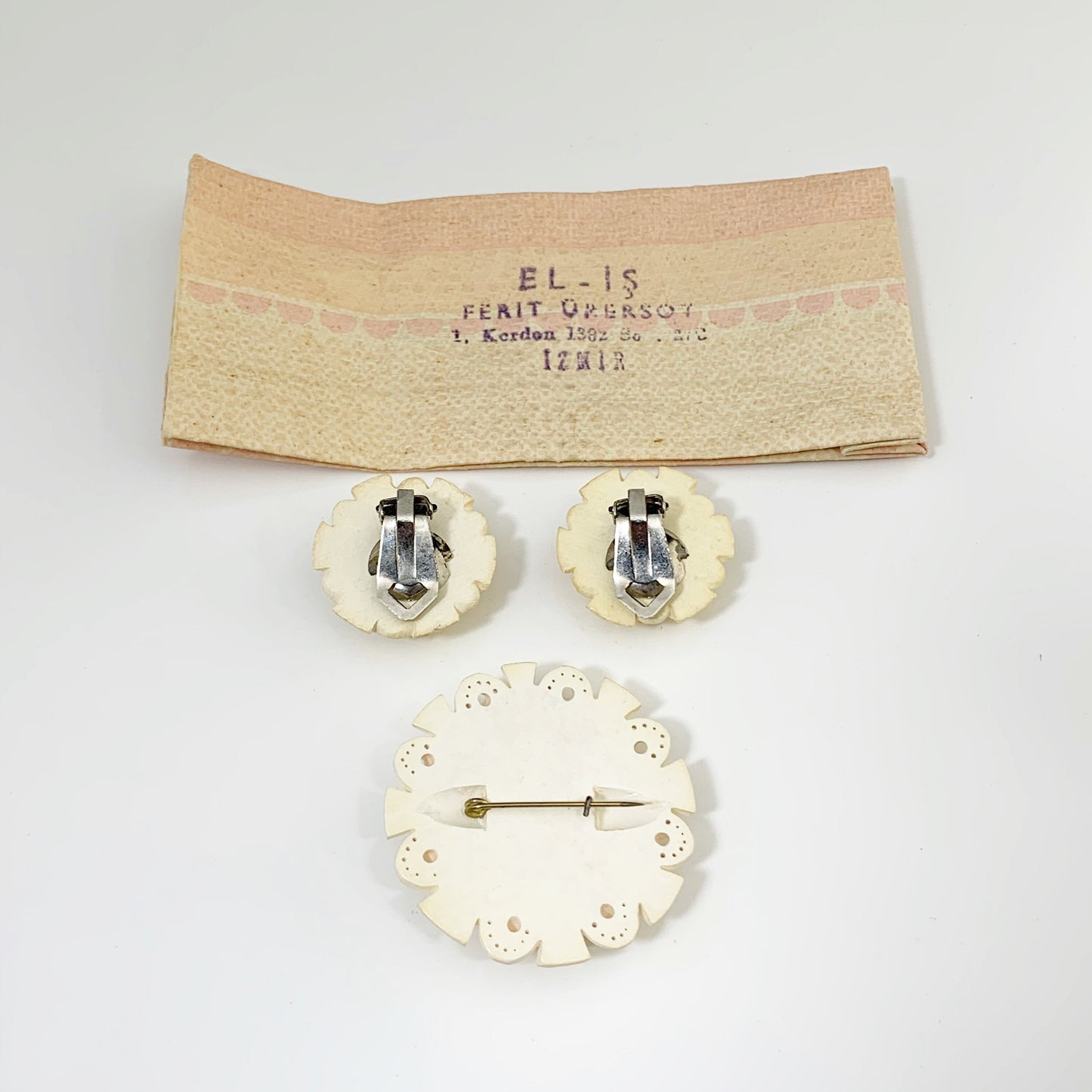 Vintage Meerschaum Flower Brooch and Earrings | Izmir Turkey | Meerschaum Jewelry Set