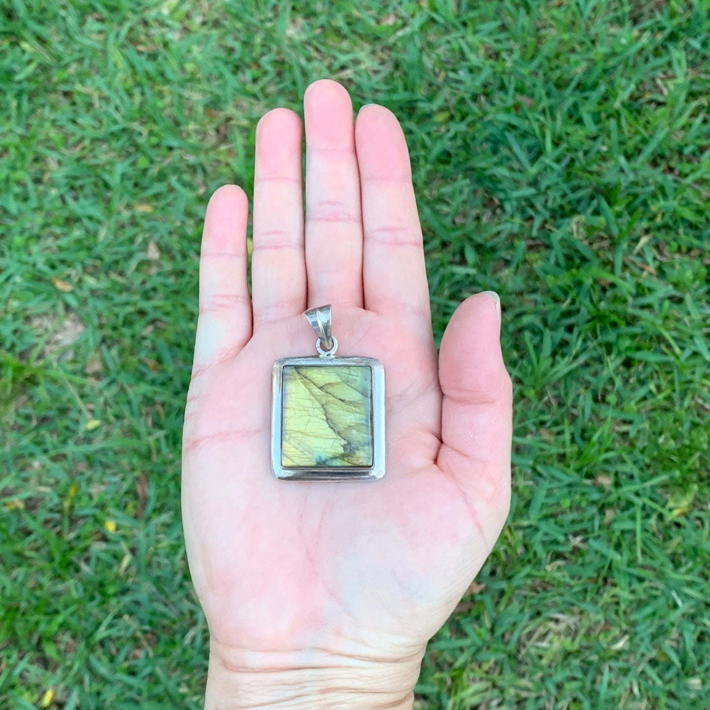 Vintage Silver Labradorite Pendant | Large Labradorite Stone Pendant