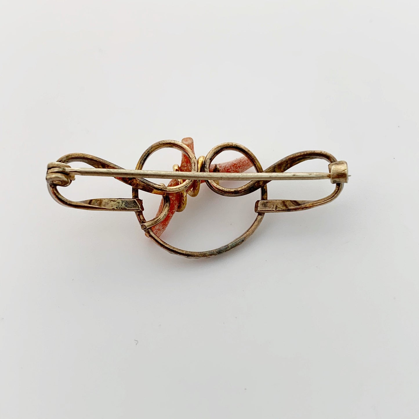 Vintage Love Knot Coral Brooch | Gold Filled Wire Coral Brooch