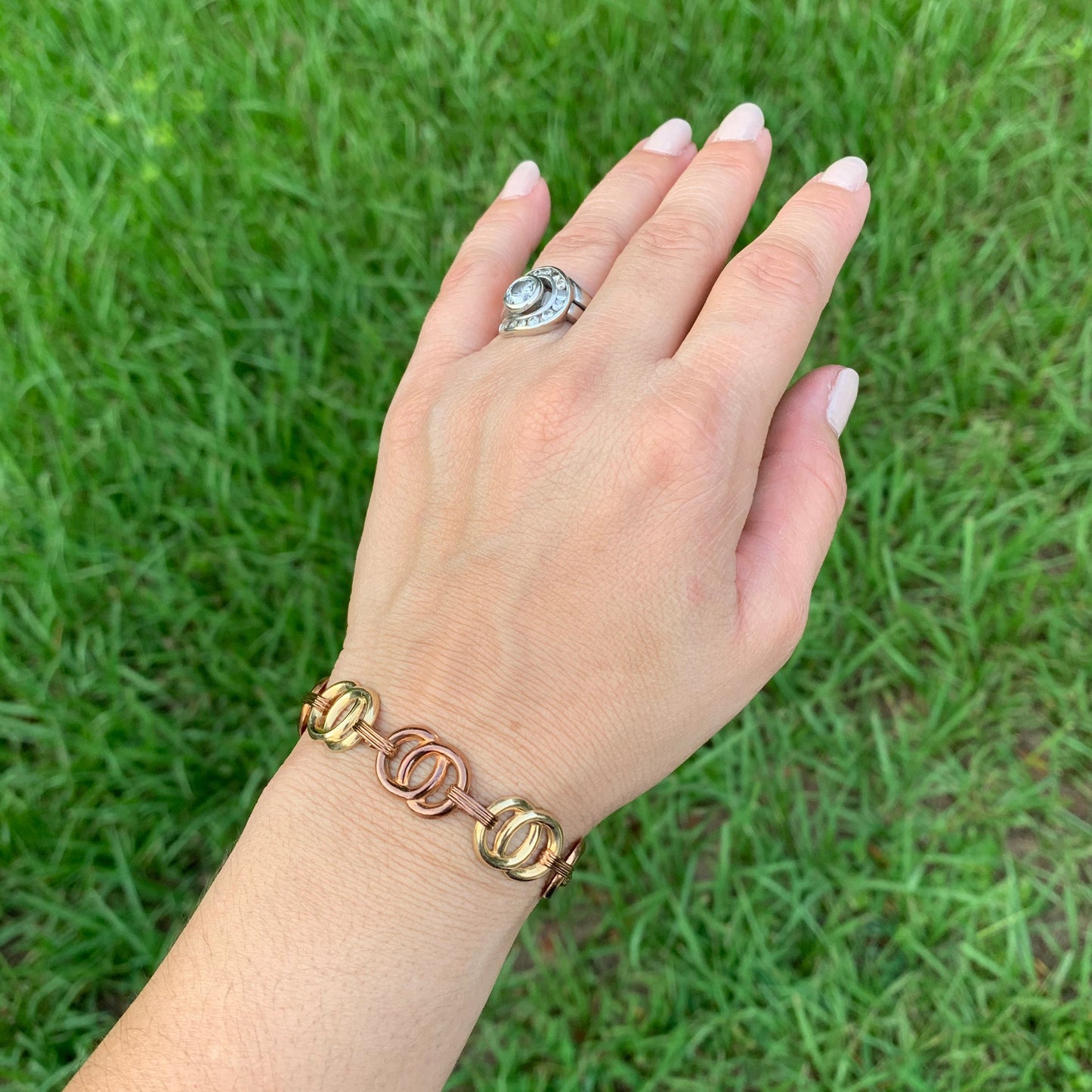 Vintage Art Deco 10k Gold Circle Link Bracelet | Vintage 10K Gold Two Tone Bracelet