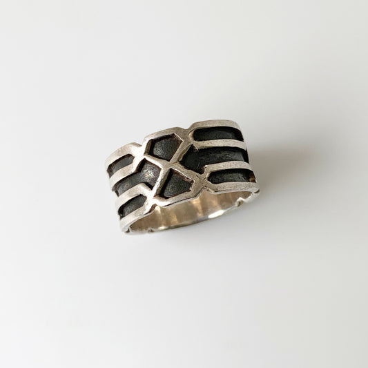 Vintage Silver Geometric Wide Band | Cutout Shadow Box Ring | Size 7 Ring