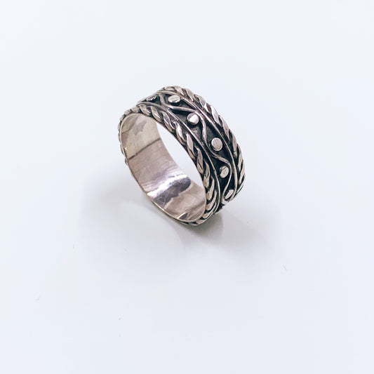 Vintage Silver Wave Band | Twisted Wire Design Ring | Size 8