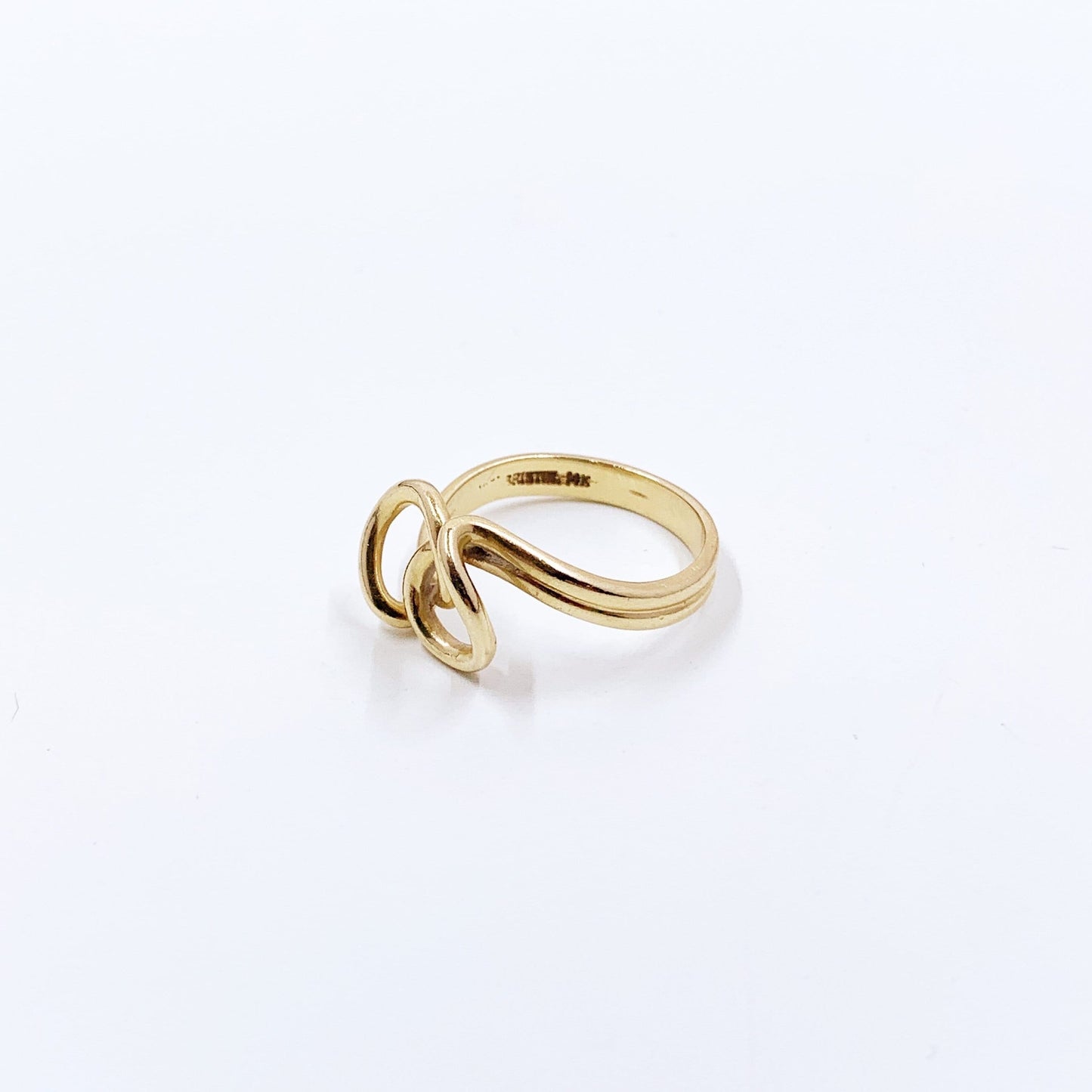 Estate 14K Gold Abstract Loop Ring | Size 7.5 Ring