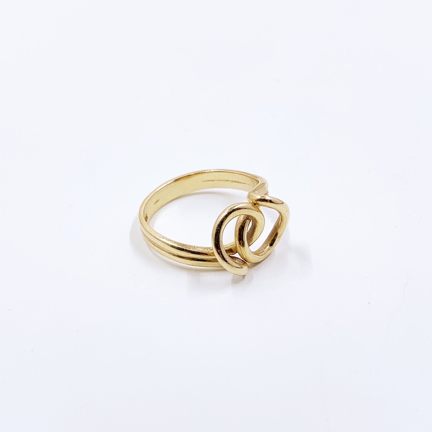 Estate 14K Gold Abstract Loop Ring | Size 7.5 Ring