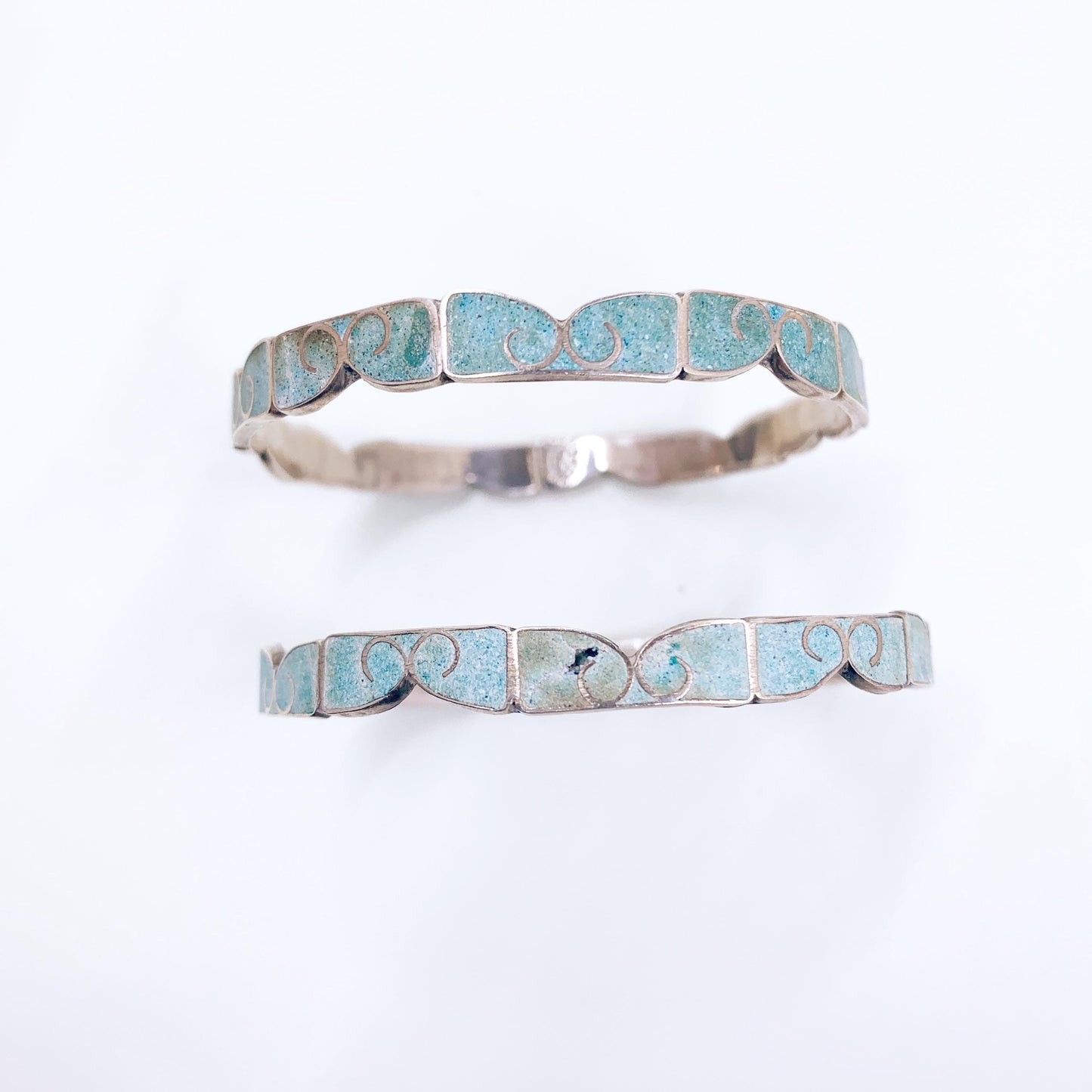 Vintage Mexican Silver Turquoise Inlay Bangle Bracelets- Set of 2