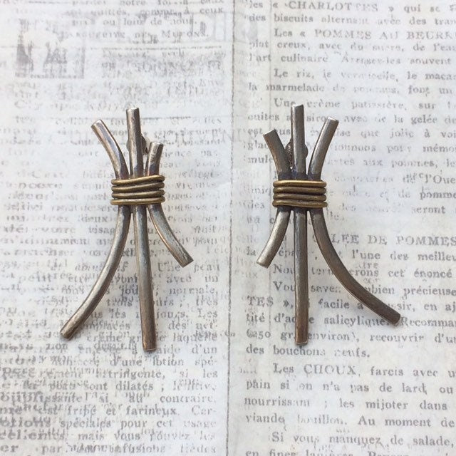 Vintage Modernist Silver Wire Earrings | Wire Wrapped Earrings