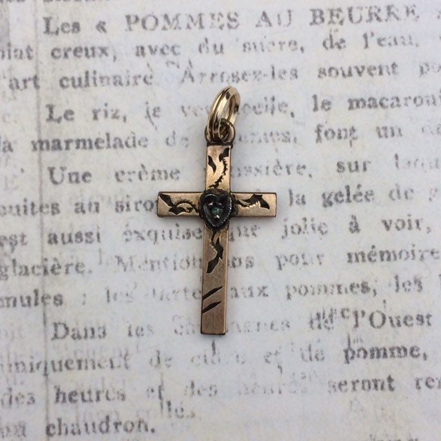 Vintage Engraved Gold Cross Pendant | Diamond and Heart