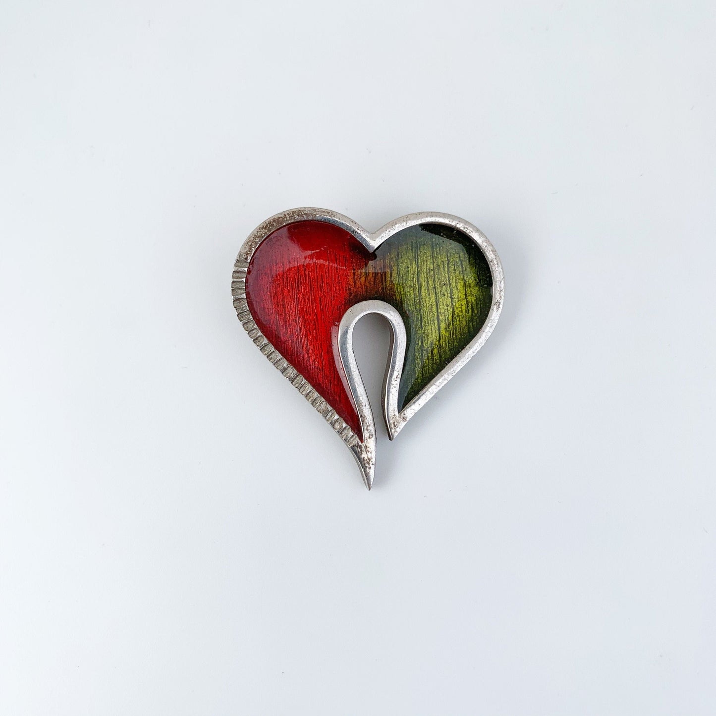 Vintage Enamel Heart Pendant | Silver Enamel Heart Pendant