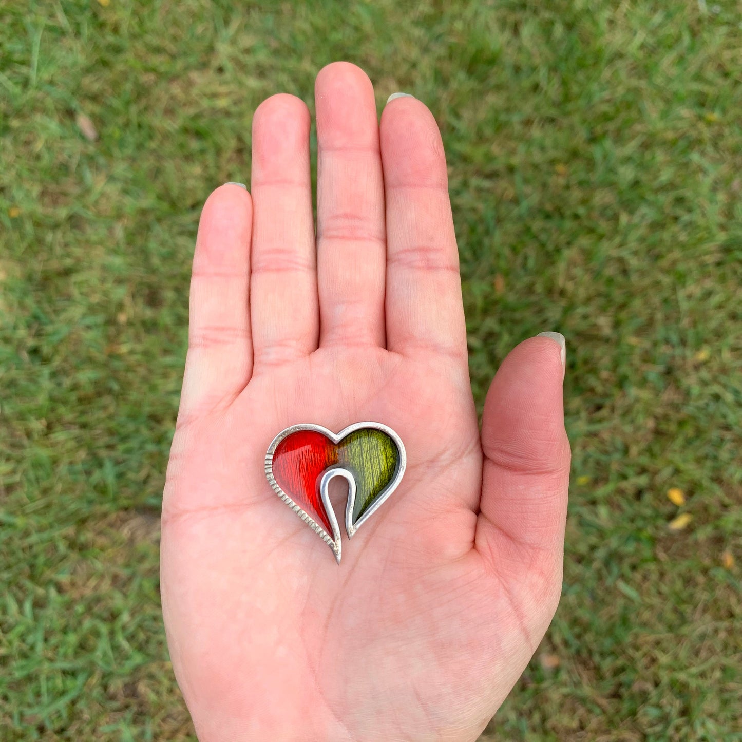 Vintage Enamel Heart Pendant | Silver Enamel Heart Pendant