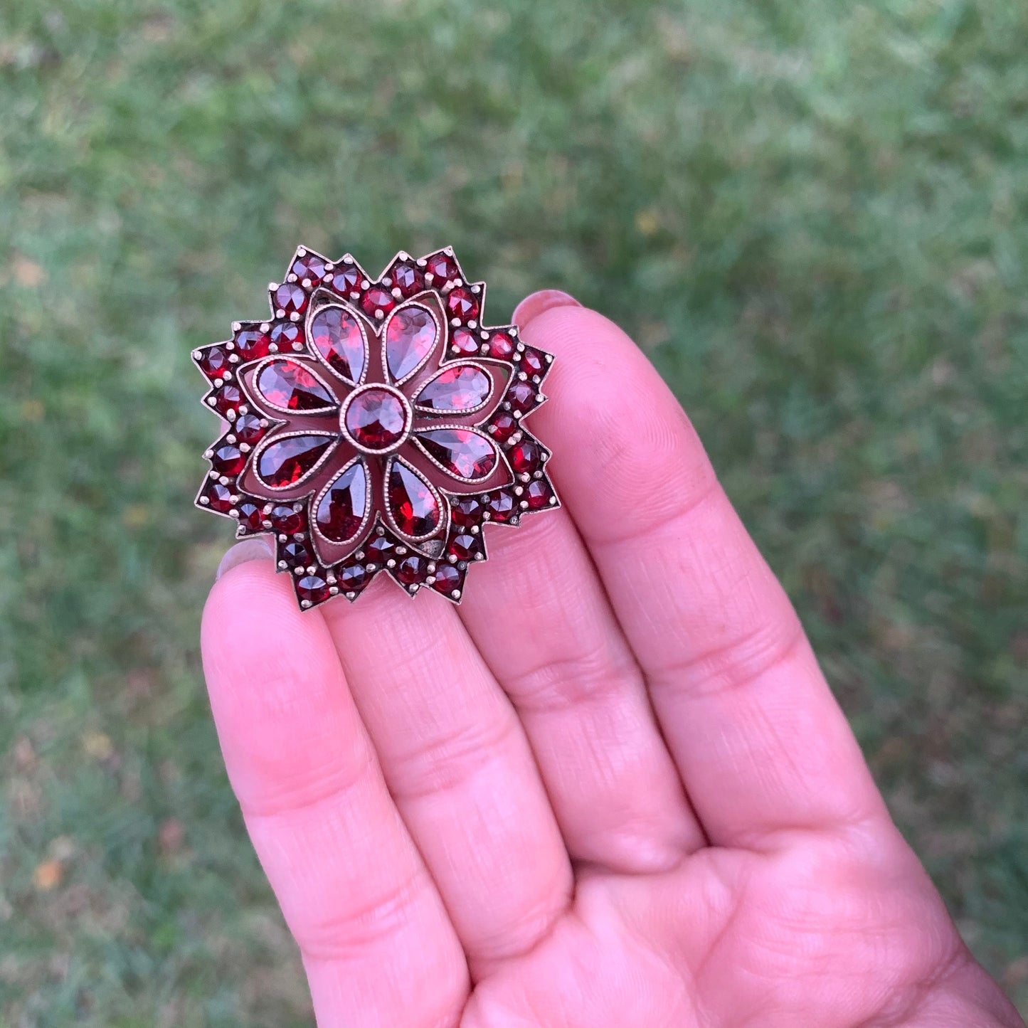 Victorian Garnet Flower Cluster Brooch | Rose Cut Garnet Brooch