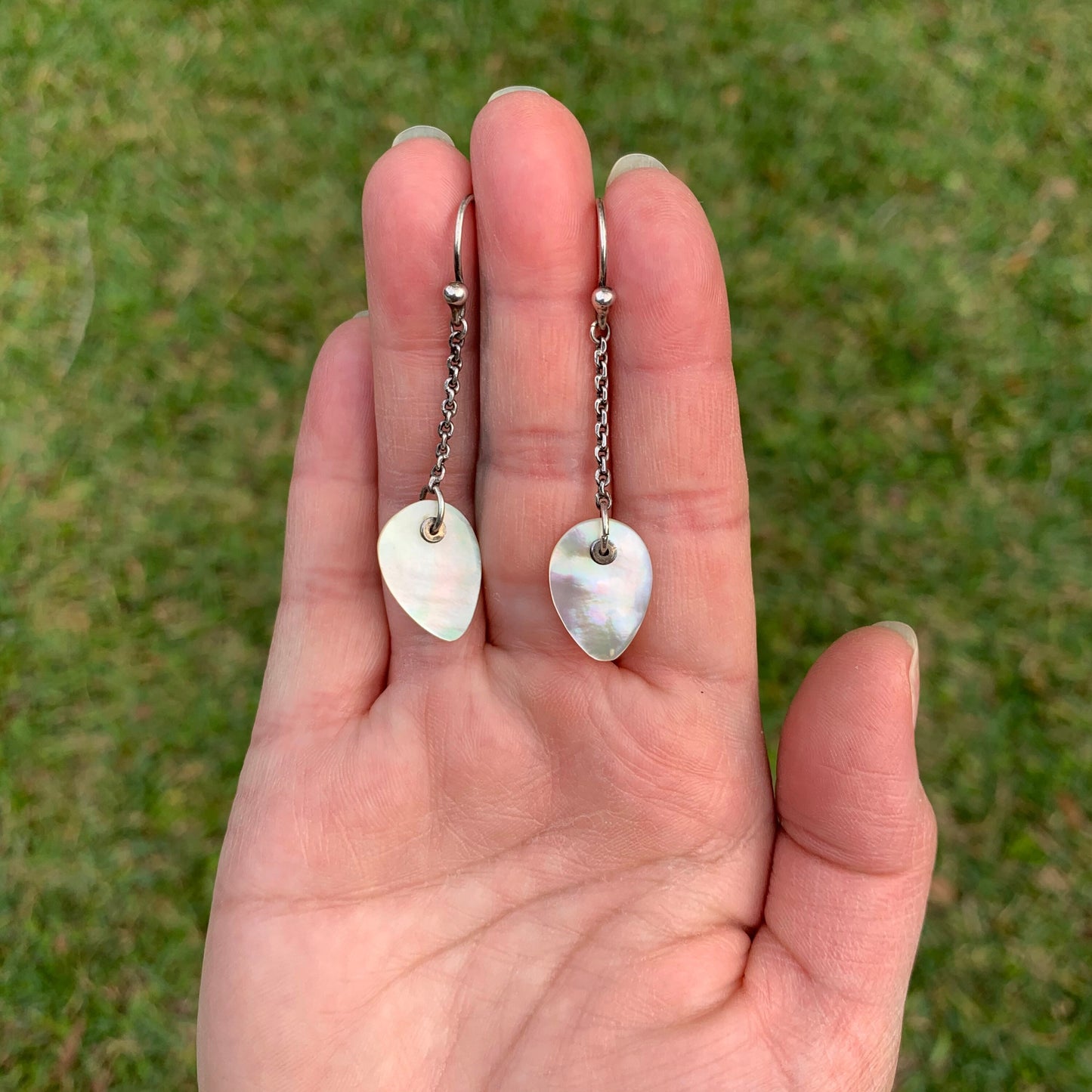 Vintage Silver Mother of Pearl Drop Earrings | Silver MOP Earrings