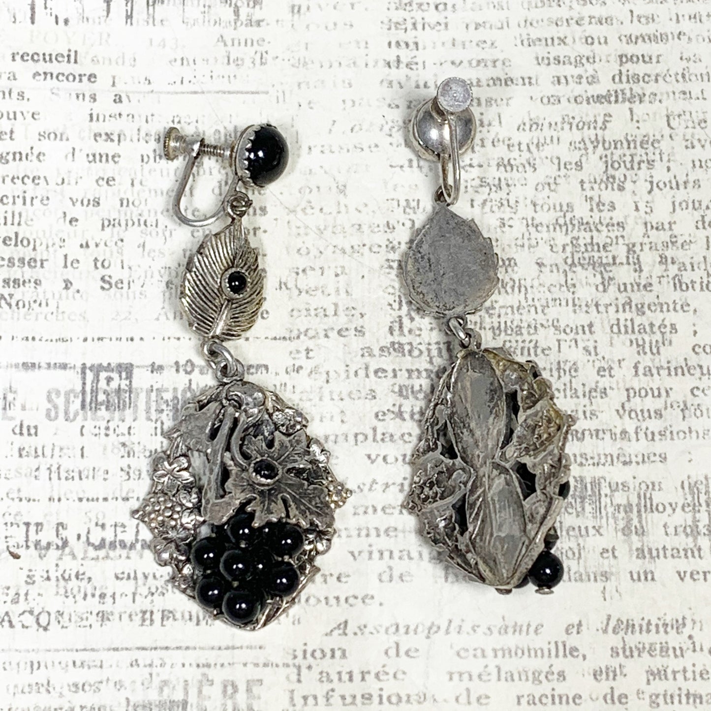 Vintage Silver Onyx Screw Back Earrings | Onyx Grape Fruit and Leaf Dangle Earrings