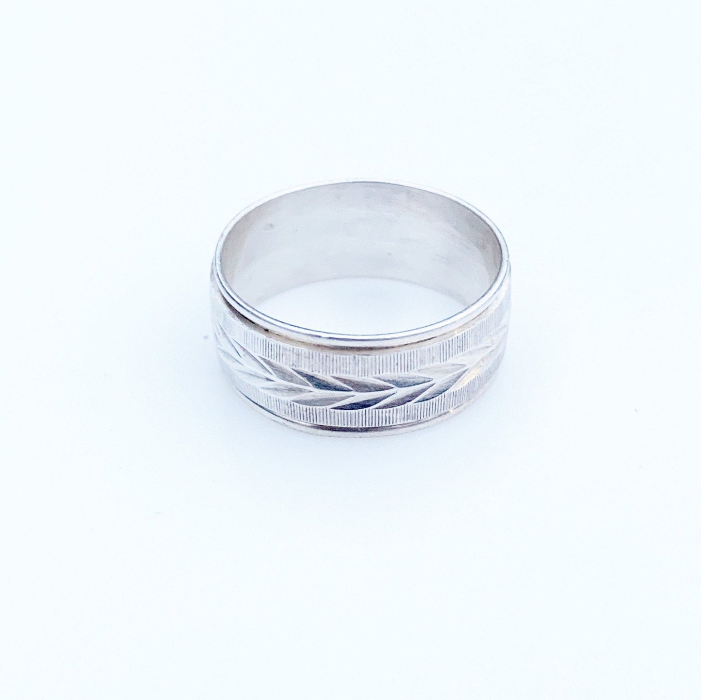 Vintage Silver Engraved Band Ring | Size 7 1/4