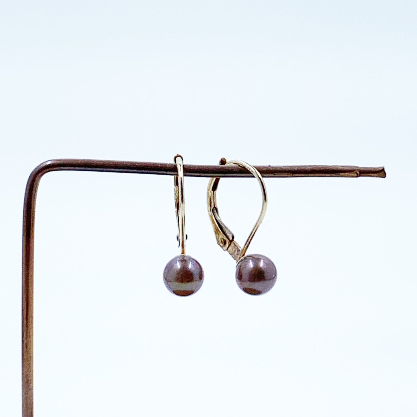 Vintage Gold Pearl Earrings | Chocolate Grey Pearl Earrings | Lever Back
