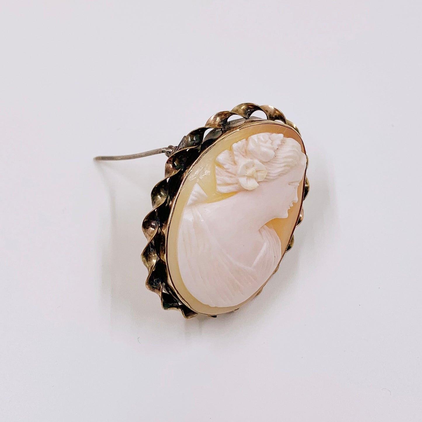 Vintage Gold Filled Cameo Brooch