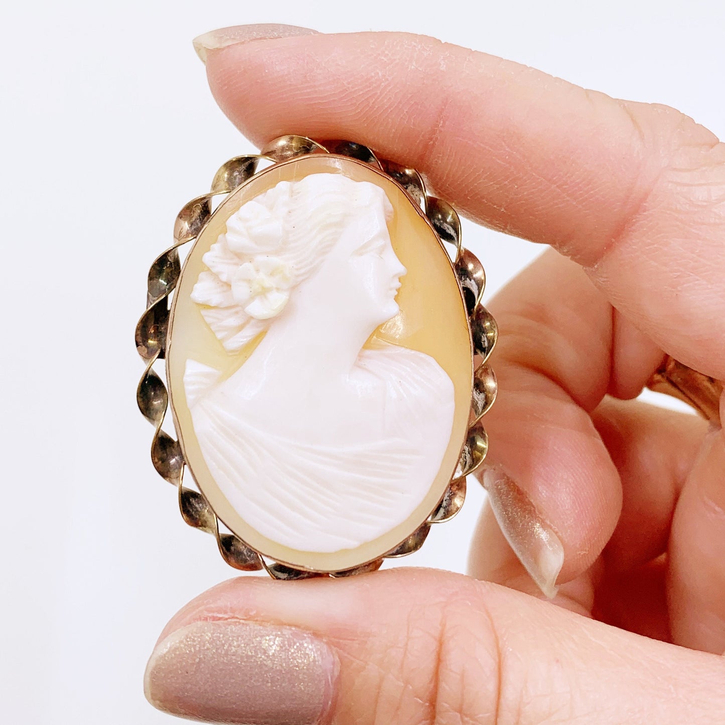 Vintage Gold Filled Cameo Brooch