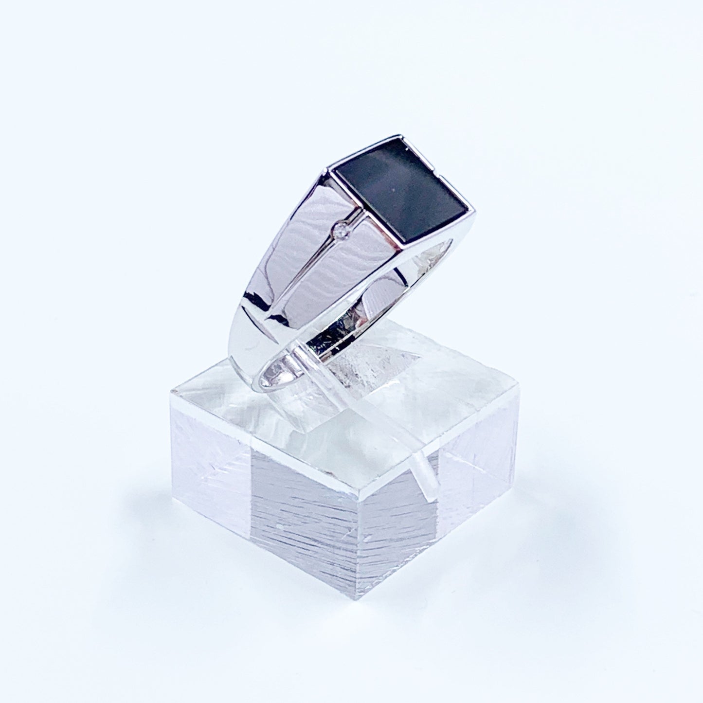 Vintage 10k Onyx and Diamond Signet Ring | White Gold Signet Ring | Size 13 1/2 Ring