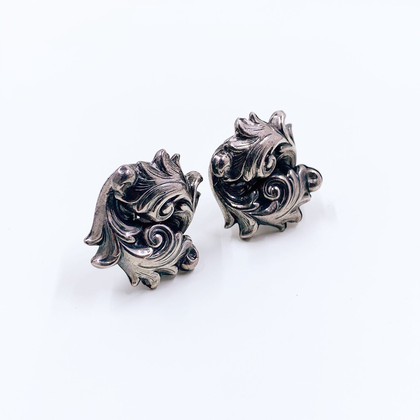 Vintage Acanthus Leaf Earrings | Silver Repousse Earrings