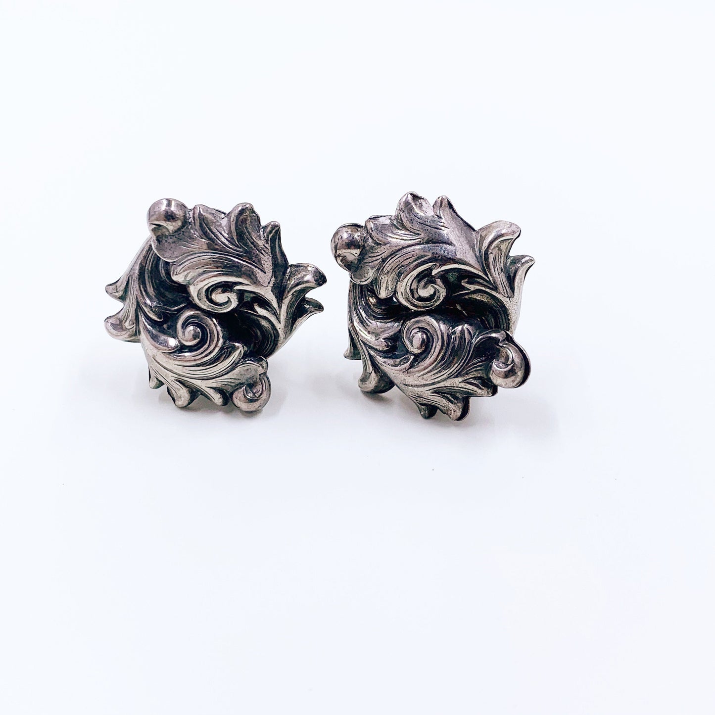 Vintage Acanthus Leaf Earrings | Silver Repousse Earrings