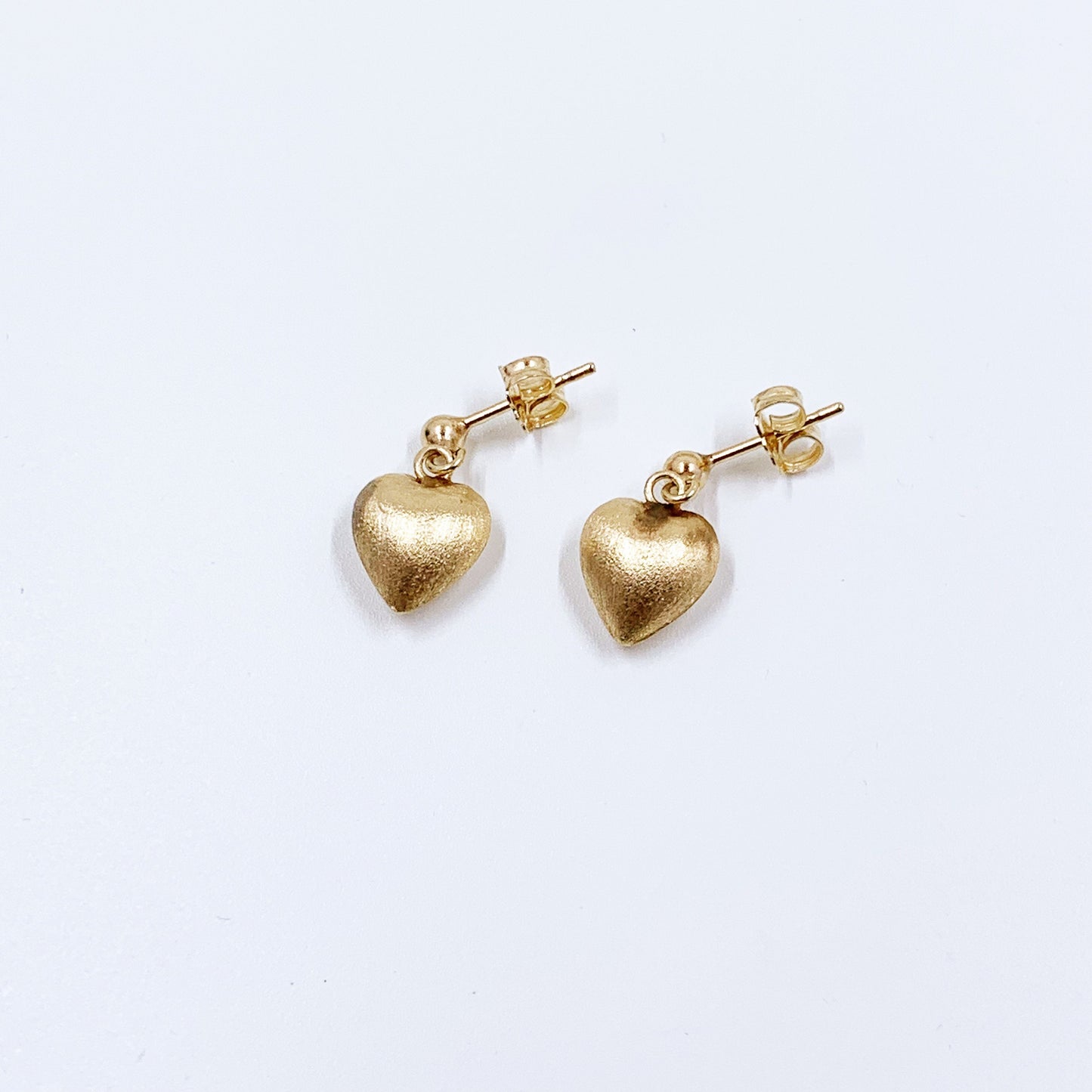 Vintage Gold Heart Drop Earrings | Classic Heart Earrings | Dainty 14K Heart Earrings