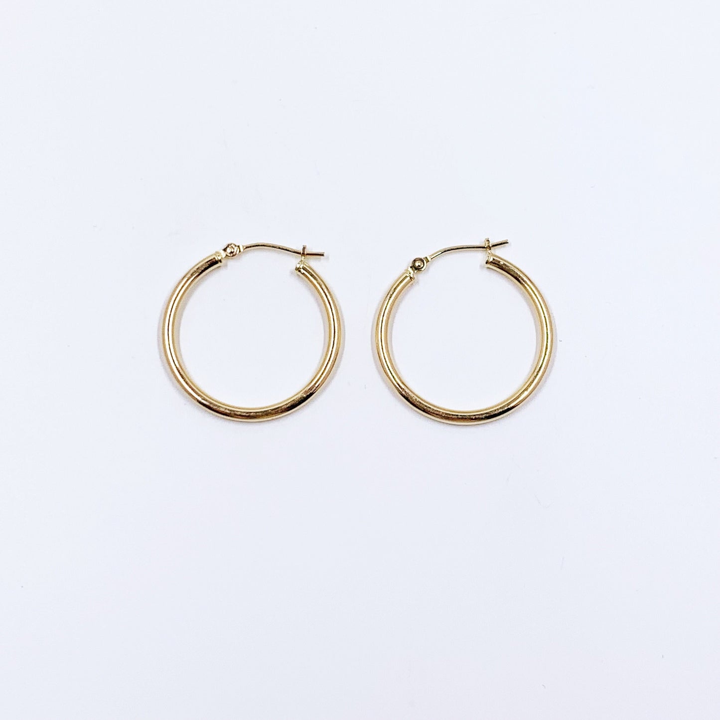 Vintage 14k Gold Hoop Earrings | 14K Gold Round Hoops