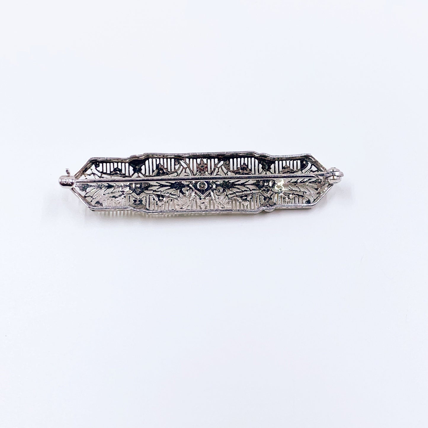 Art Deco 10K Filigree Milgrain Diamond Bar Brooch