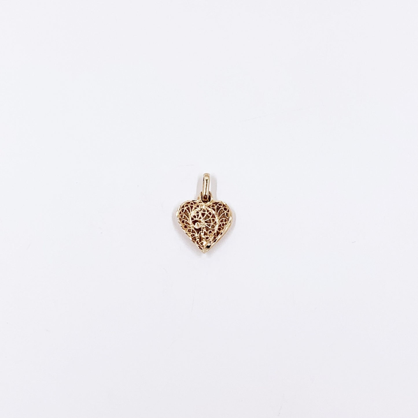Vintage 14K Gold Filigree Heart Charm | 14K Gold Heart Charm Pendant