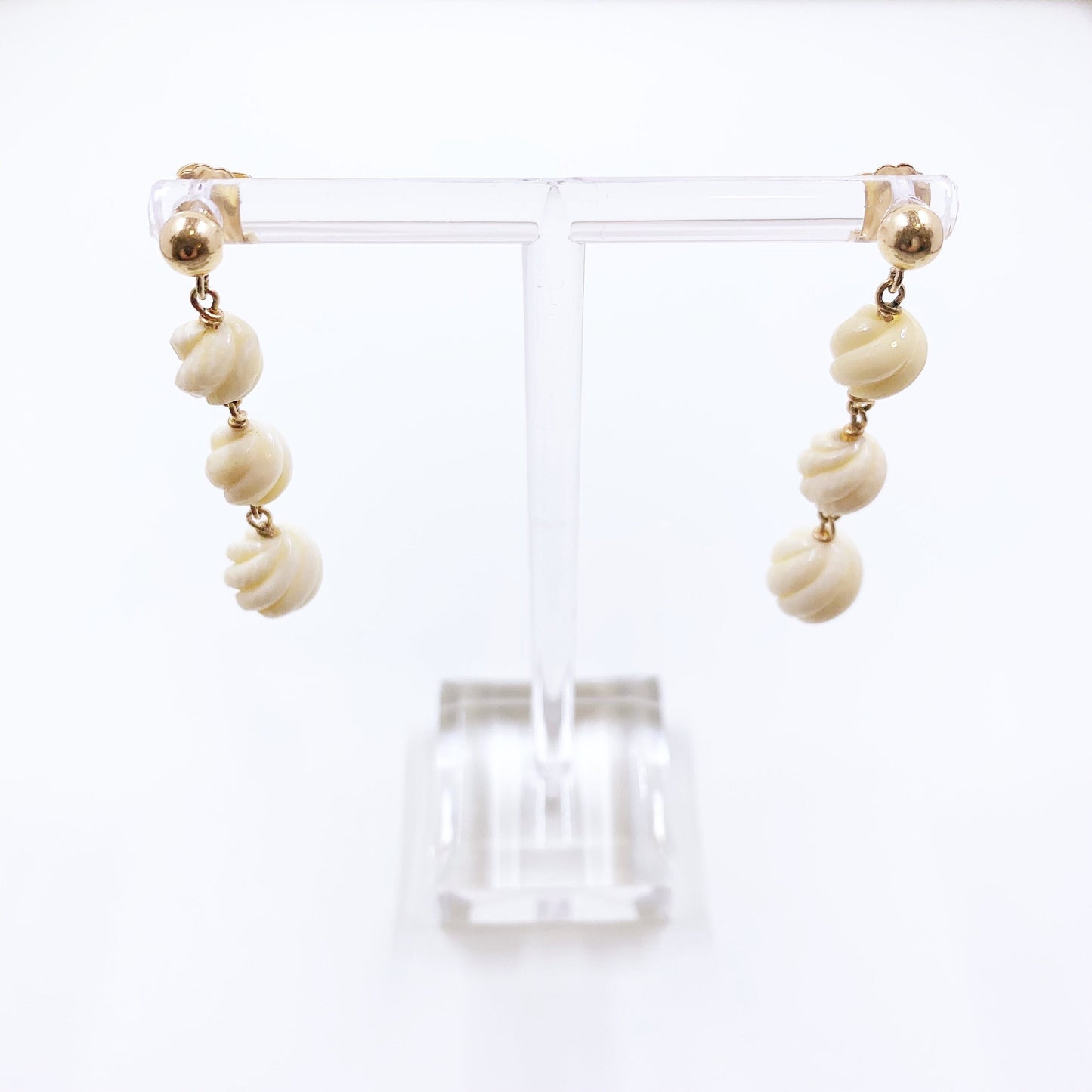 Vintage 14K Gold Carved Bone Bead Drop Earrings | Classic Drop Earrings | 14K Dangle Earrings