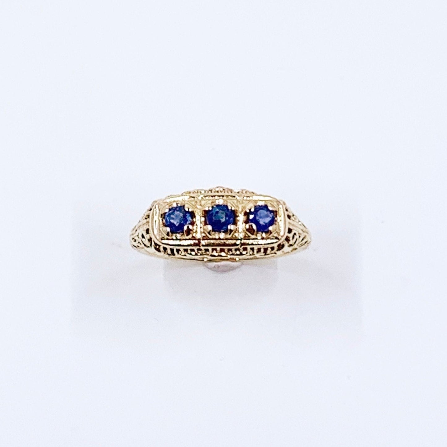 Vintage Sapphire Three Stone Filigree Ring |  Size 6.75 Ring