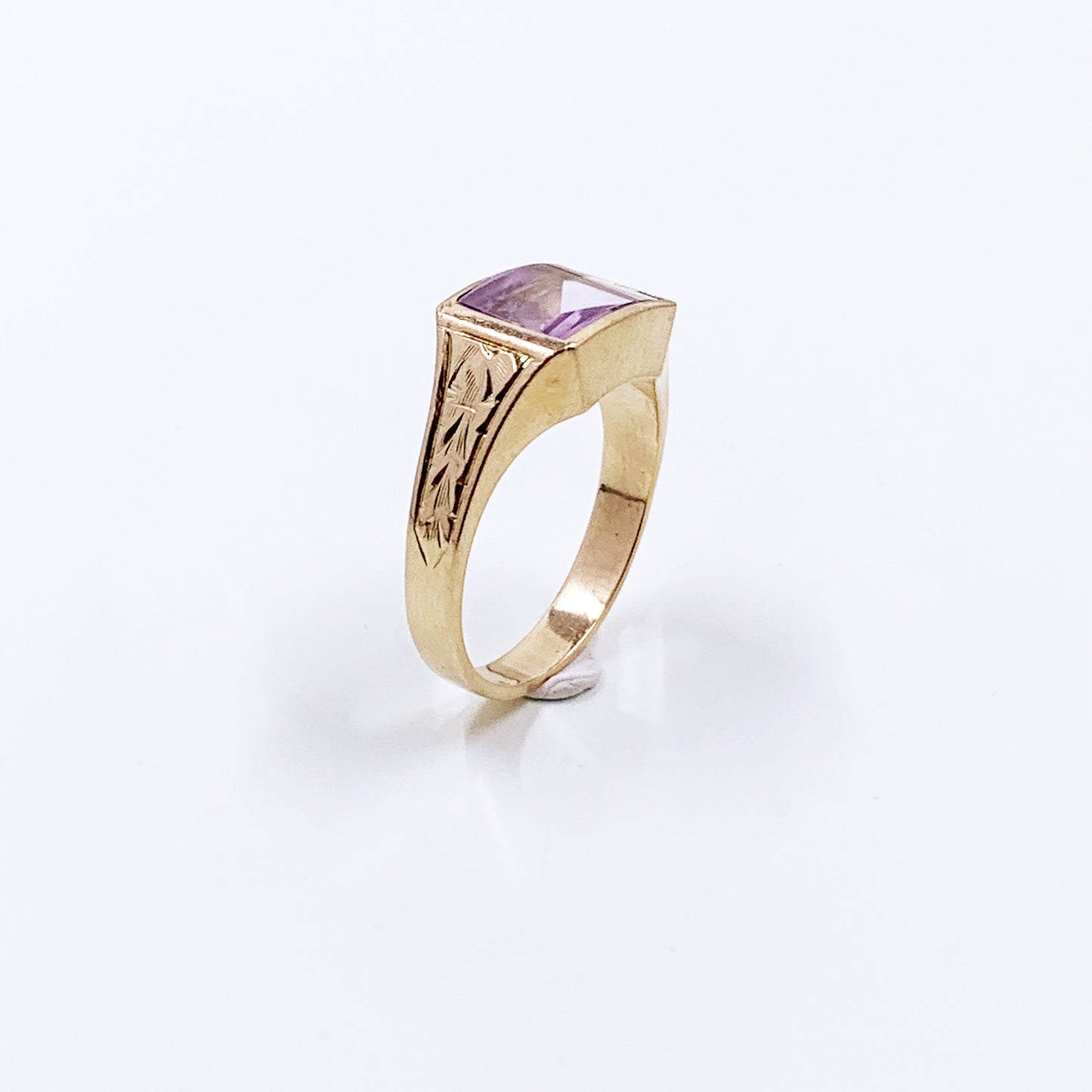 Vintage 10k Gold Lavender Amethyst Engraved Signet Ring | Size 8 1/2 Ring
